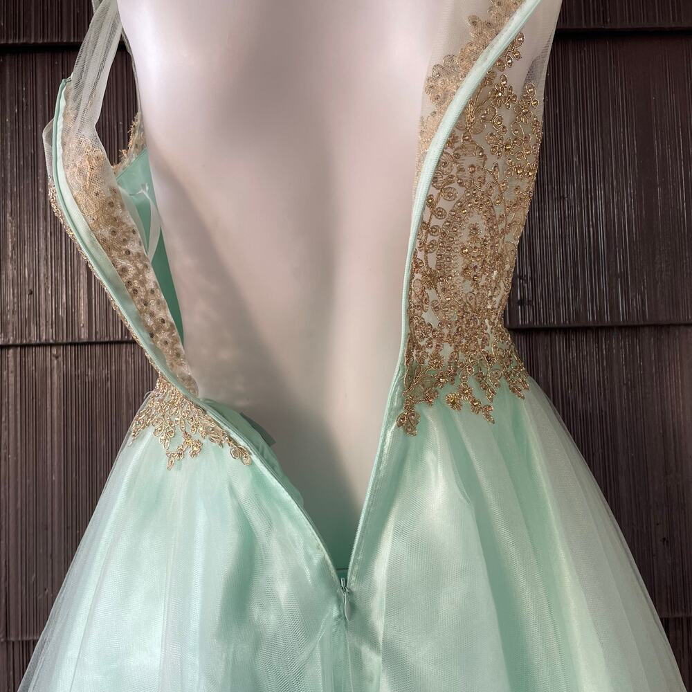 🔥Let’s Aqua Mesh Illusion Neck Gold Lace Appliqué Tulle Party Babydoll Dress - Picture 10 of 16